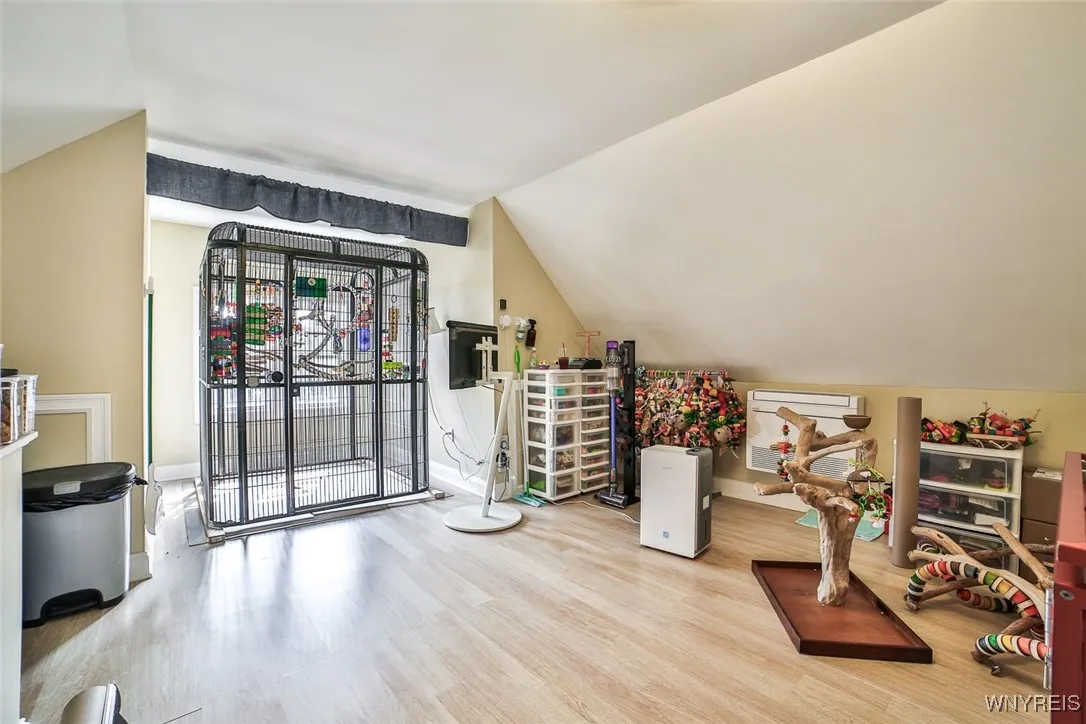 164 Harvard Place, Buffalo, New York 14209, Buffalo, New York 14209, 3 Bedrooms Bedrooms, 10 Rooms Rooms,2 BathroomsBathrooms,Residential,For Sale,164 Harvard Place, Buffalo, New York 14209,B1628857