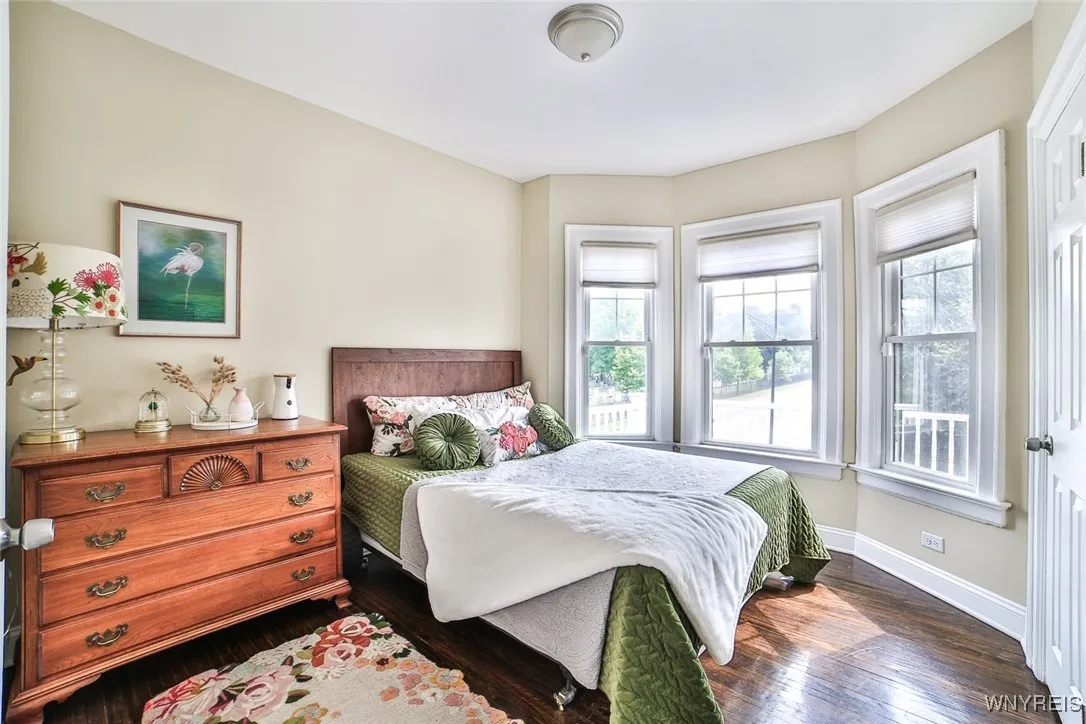 164 Harvard Place, Buffalo, New York 14209, Buffalo, New York 14209, 3 Bedrooms Bedrooms, 10 Rooms Rooms,2 BathroomsBathrooms,Residential,For Sale,164 Harvard Place, Buffalo, New York 14209,B1628857