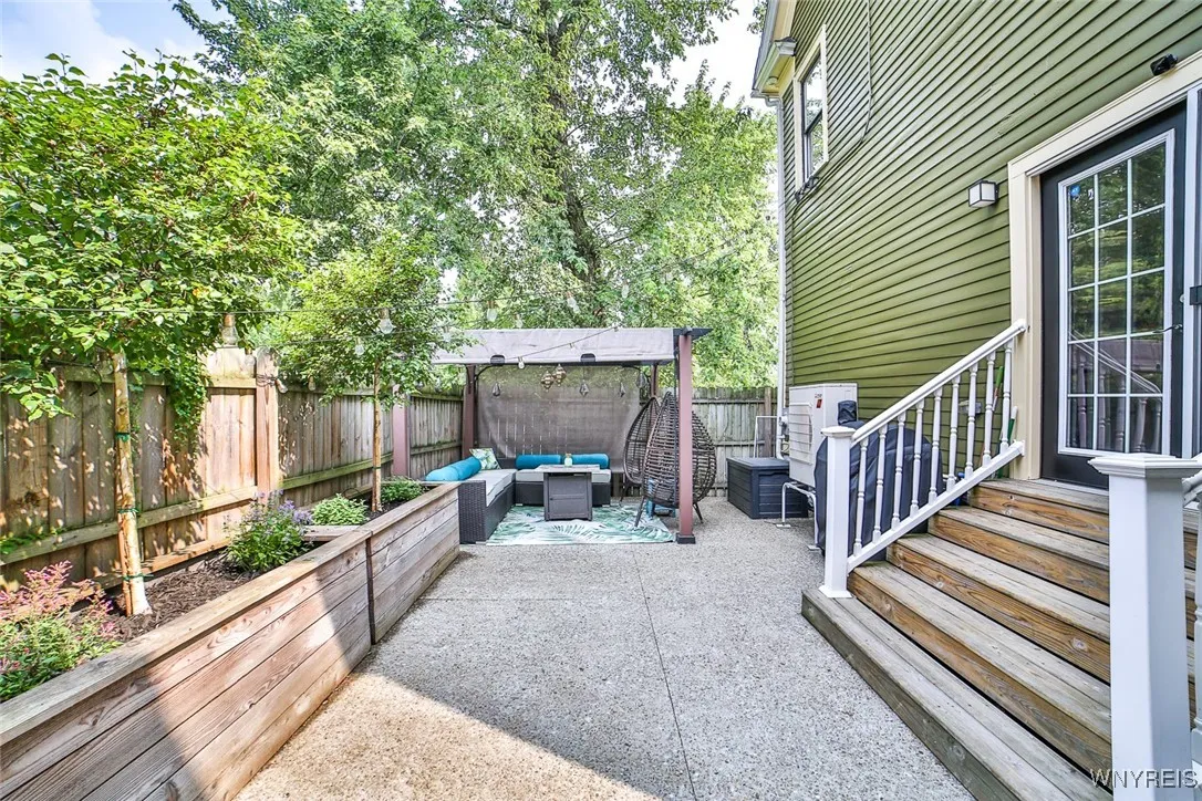 164 Harvard Place, Buffalo, New York 14209, Buffalo, New York 14209, 3 Bedrooms Bedrooms, 10 Rooms Rooms,2 BathroomsBathrooms,Residential,For Sale,164 Harvard Place, Buffalo, New York 14209,B1628857
