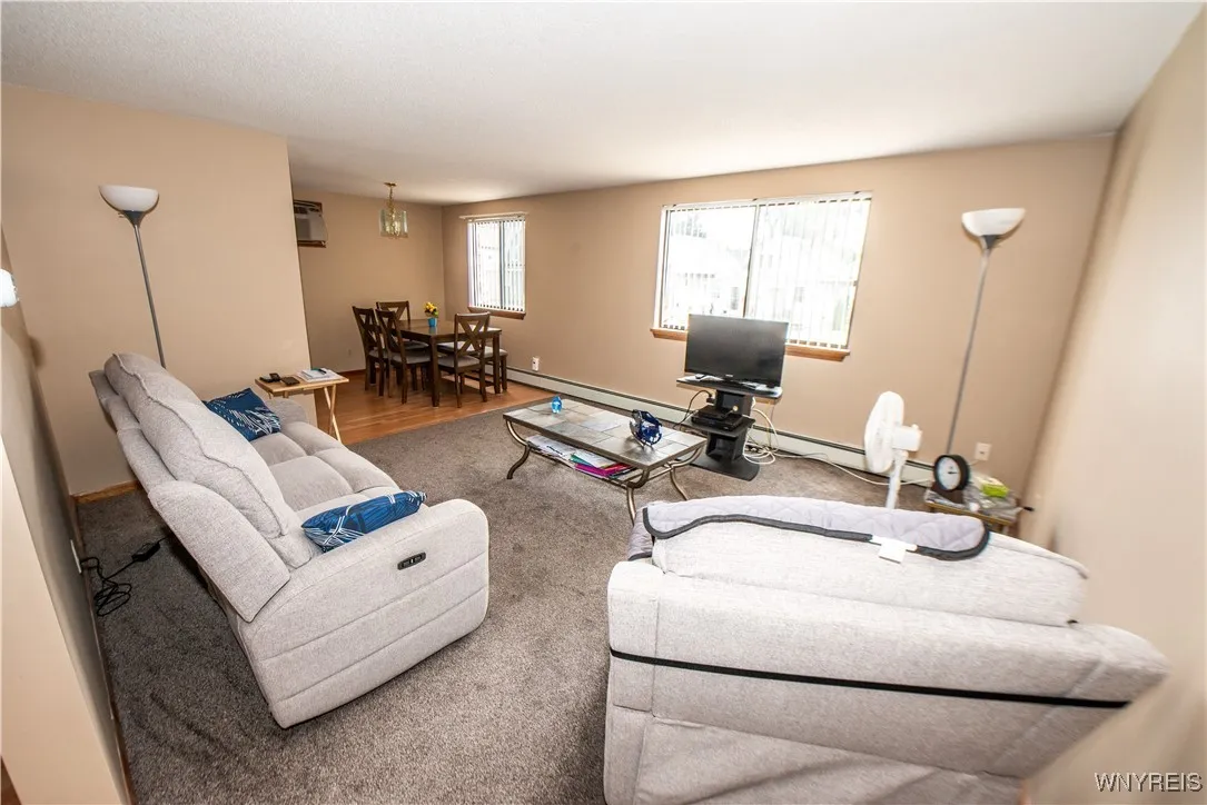 1083 Abbott Road, Buffalo, New York 14220, Buffalo, New York 14220, 7 Bedrooms Bedrooms, ,4 BathroomsBathrooms,Residential,For Sale,1083 Abbott Road, Buffalo, New York 14220,B1628846