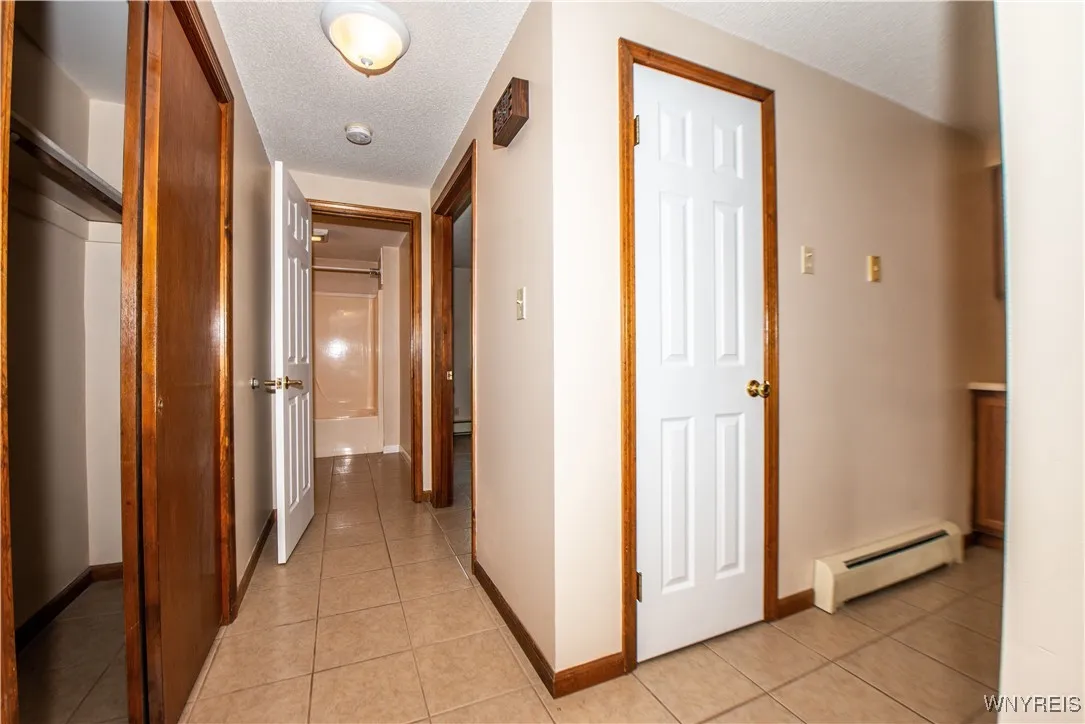 1083 Abbott Road, Buffalo, New York 14220, Buffalo, New York 14220, 7 Bedrooms Bedrooms, ,4 BathroomsBathrooms,Residential,For Sale,1083 Abbott Road, Buffalo, New York 14220,B1628846