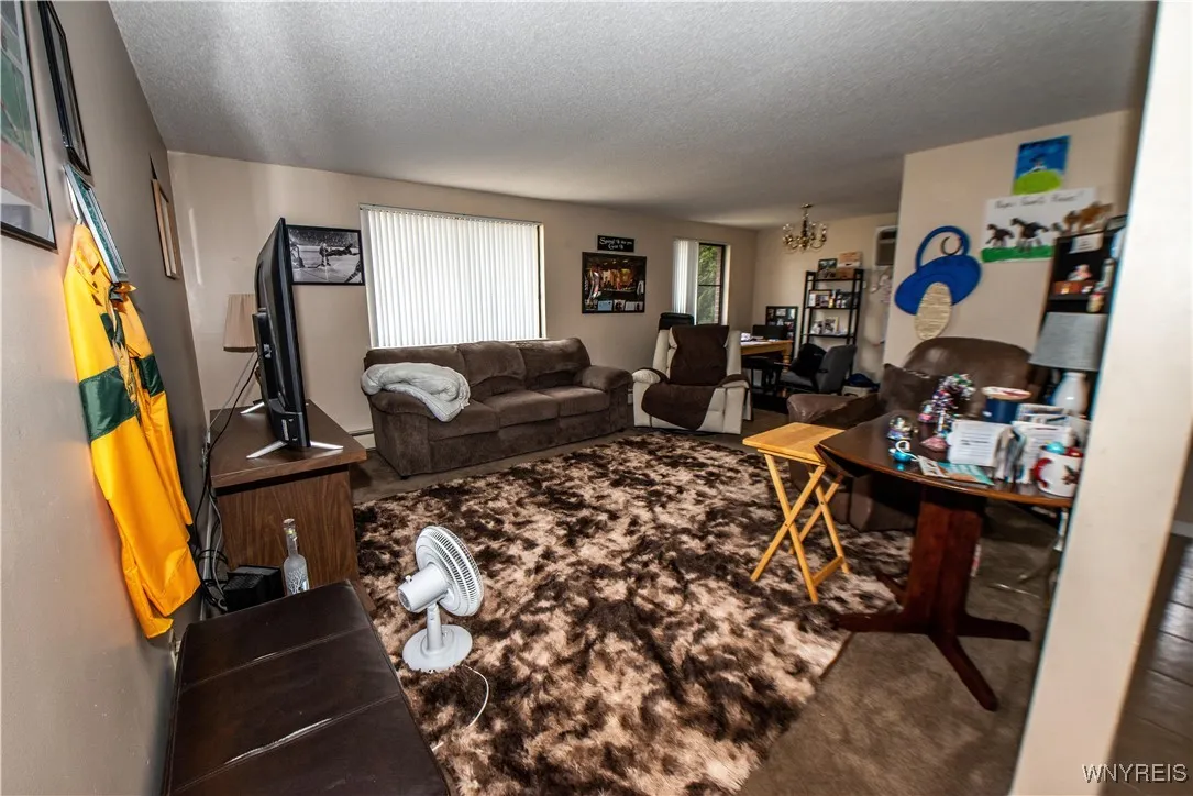 1083 Abbott Road, Buffalo, New York 14220, Buffalo, New York 14220, 7 Bedrooms Bedrooms, ,4 BathroomsBathrooms,Residential,For Sale,1083 Abbott Road, Buffalo, New York 14220,B1628846