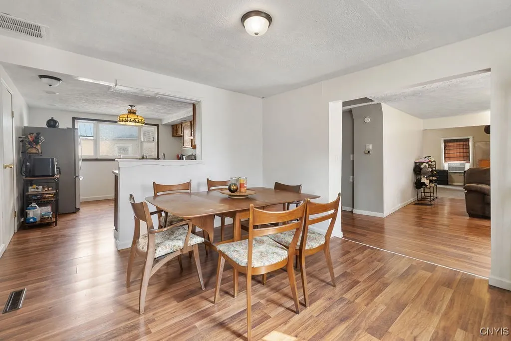 207 Lake Street, Oneida, New York 13421, Oneida, New York 13421, 3 Bedrooms Bedrooms, 8 Rooms Rooms,2 BathroomsBathrooms,Residential,Closed,207 Lake Street, Oneida, New York 13421,0,S1628006