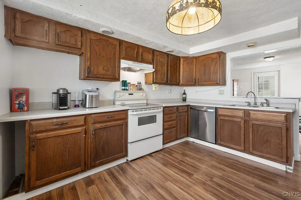 207 Lake Street, Oneida, New York 13421, Oneida, New York 13421, 3 Bedrooms Bedrooms, 8 Rooms Rooms,2 BathroomsBathrooms,Residential,Closed,207 Lake Street, Oneida, New York 13421,0,S1628006