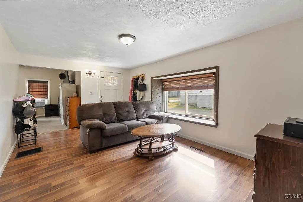 207 Lake Street, Oneida, New York 13421, Oneida, New York 13421, 3 Bedrooms Bedrooms, 8 Rooms Rooms,2 BathroomsBathrooms,Residential,Closed,207 Lake Street, Oneida, New York 13421,0,S1628006