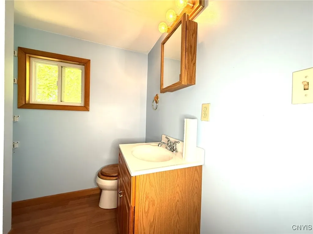 154 West Kendall Drive, Manlius, New York 13057, Manlius, New York 13057, 4 Bedrooms Bedrooms, 6 Rooms Rooms,1 BathroomBathrooms,Residential,Closed,154 West Kendall Drive, Manlius, New York 13057,0,S1629136