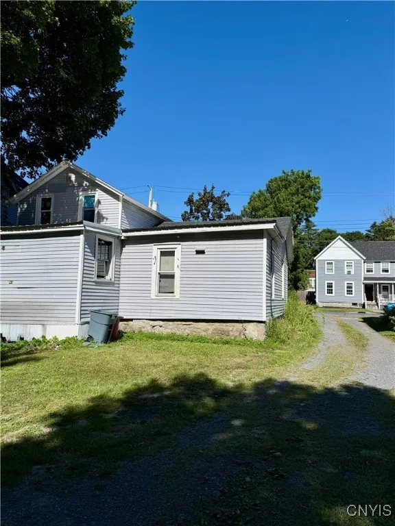 221 Janet Street, Auburn, New York 13021, Auburn, New York 13021, 3 Bedrooms Bedrooms, ,2 BathroomsBathrooms,Residential,Closed,221 Janet Street, Auburn, New York 13021,0,S1628999