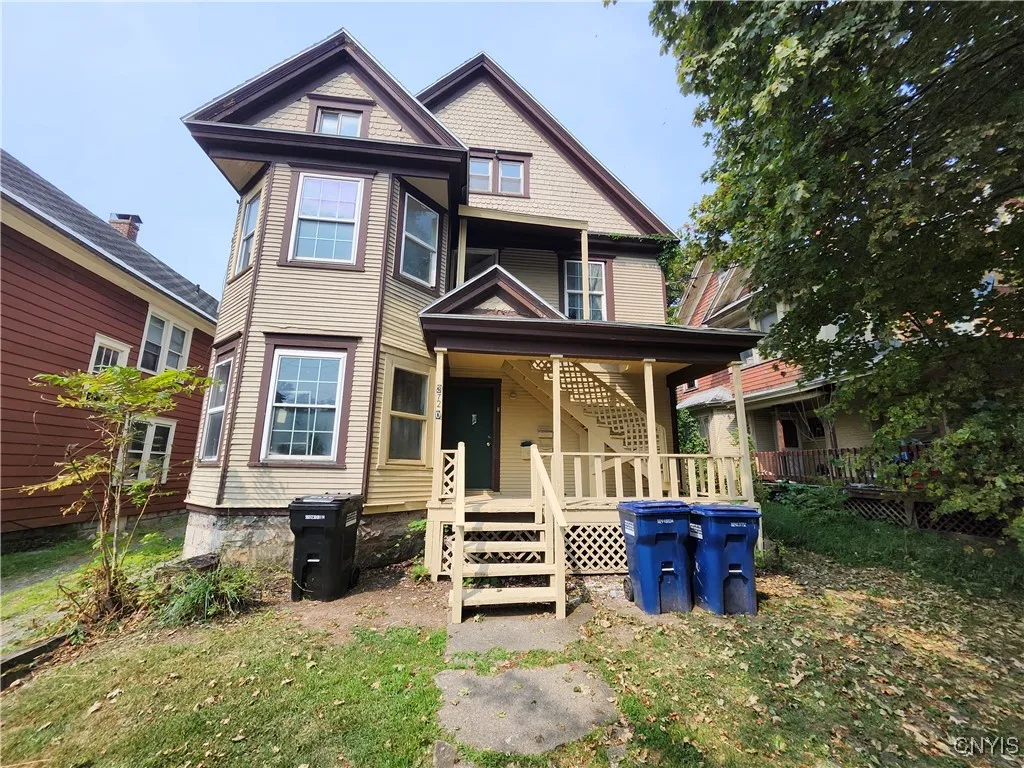 3720 South Salina Street, Syracuse, New York 13205, Syracuse, New York 13205, 4 Bedrooms Bedrooms, ,3 BathroomsBathrooms,Residential,For Sale,3720 South Salina Street, Syracuse, New York 13205,S1629196
