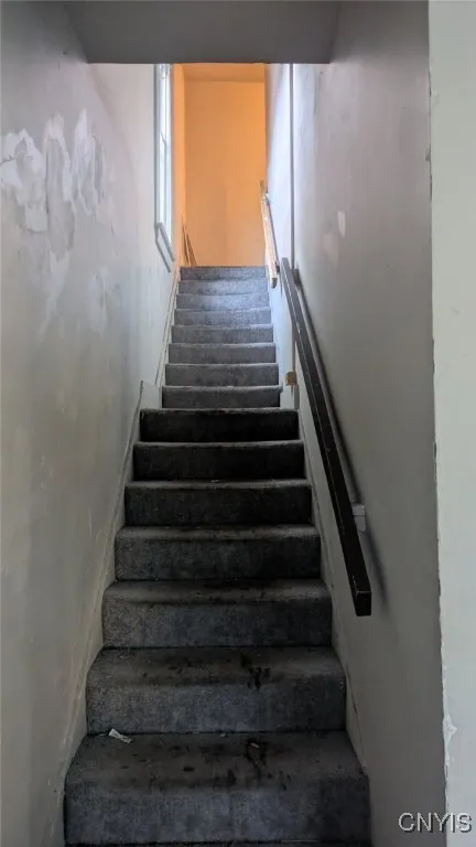 3720 South Salina Street, Syracuse, New York 13205, Syracuse, New York 13205, 4 Bedrooms Bedrooms, ,3 BathroomsBathrooms,Residential,For Sale,3720 South Salina Street, Syracuse, New York 13205,S1629196