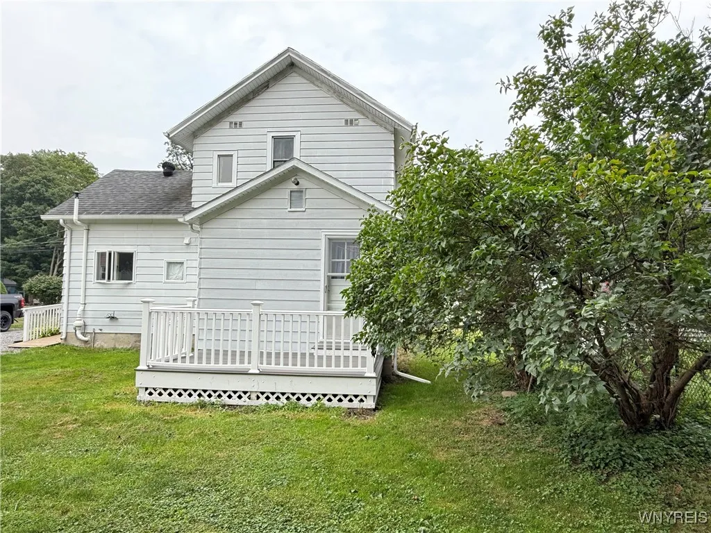 29 Maple Street, Middlebury, New York 14591, Middlebury, New York 14591, 3 Bedrooms Bedrooms, 8 Rooms Rooms,1 BathroomBathrooms,Residential,Closed,29 Maple Street, Middlebury, New York 14591,0,B1629160