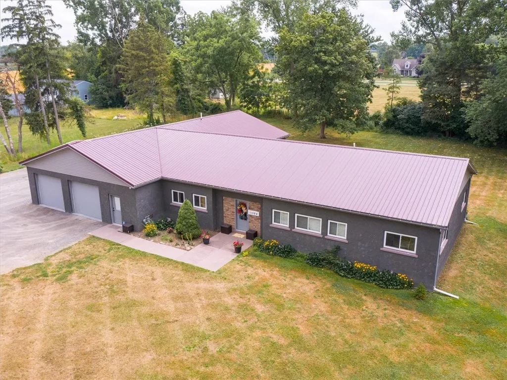 11084 Maple Ridge Road, Shelby, New York 14103, Shelby, New York 14103, 4 Bedrooms Bedrooms, 8 Rooms Rooms,3 BathroomsBathrooms,Residential,Closed,11084 Maple Ridge Road, Shelby, New York 14103,0,R1624852