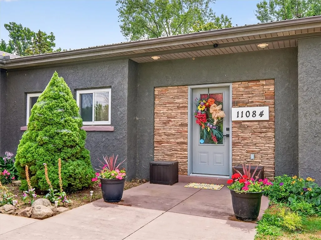 11084 Maple Ridge Road, Shelby, New York 14103, Shelby, New York 14103, 4 Bedrooms Bedrooms, 8 Rooms Rooms,3 BathroomsBathrooms,Residential,Closed,11084 Maple Ridge Road, Shelby, New York 14103,0,R1624852