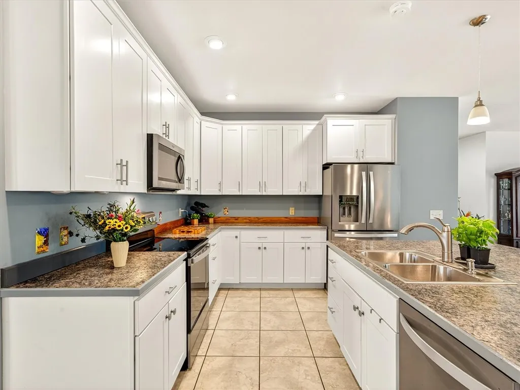 11084 Maple Ridge Road, Shelby, New York 14103, Shelby, New York 14103, 4 Bedrooms Bedrooms, 8 Rooms Rooms,3 BathroomsBathrooms,Residential,Closed,11084 Maple Ridge Road, Shelby, New York 14103,0,R1624852