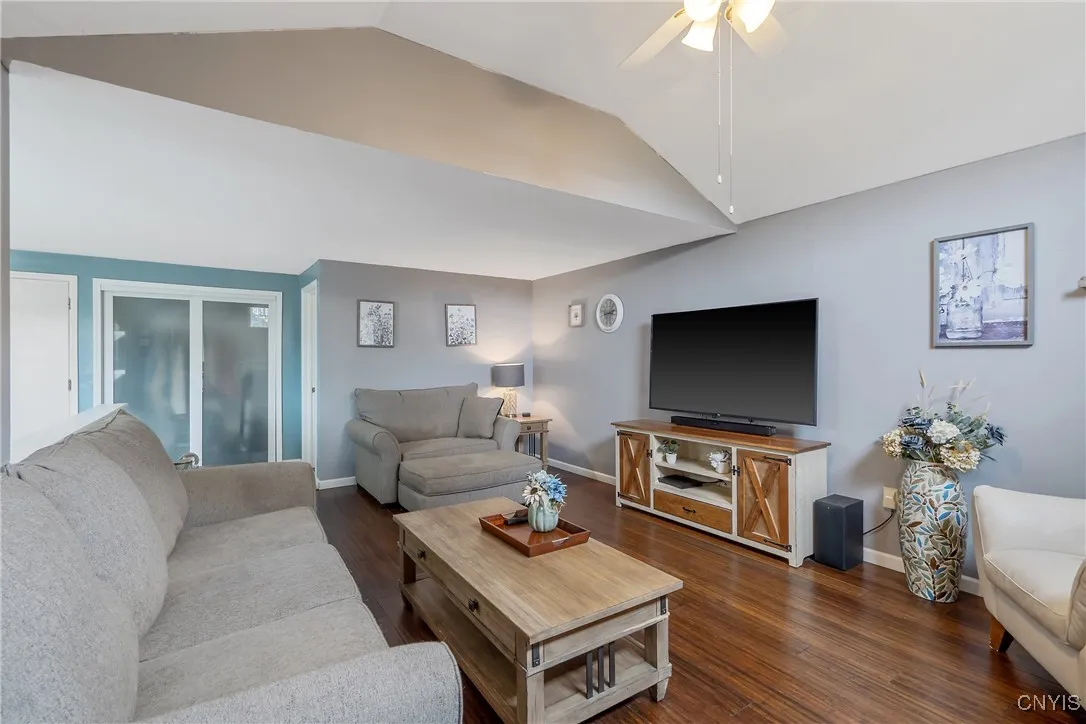 8732 Honeycomb, Cicero, New York 13039, Cicero, New York 13039, 3 Bedrooms Bedrooms, 9 Rooms Rooms,2 BathroomsBathrooms,Residential,Closed,8732 Honeycomb, Cicero, New York 13039,0,S1628374