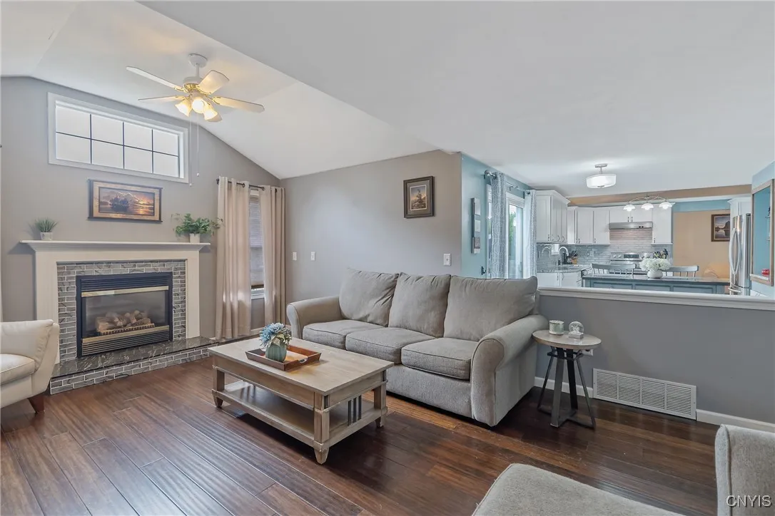 8732 Honeycomb, Cicero, New York 13039, Cicero, New York 13039, 3 Bedrooms Bedrooms, 9 Rooms Rooms,2 BathroomsBathrooms,Residential,Closed,8732 Honeycomb, Cicero, New York 13039,0,S1628374