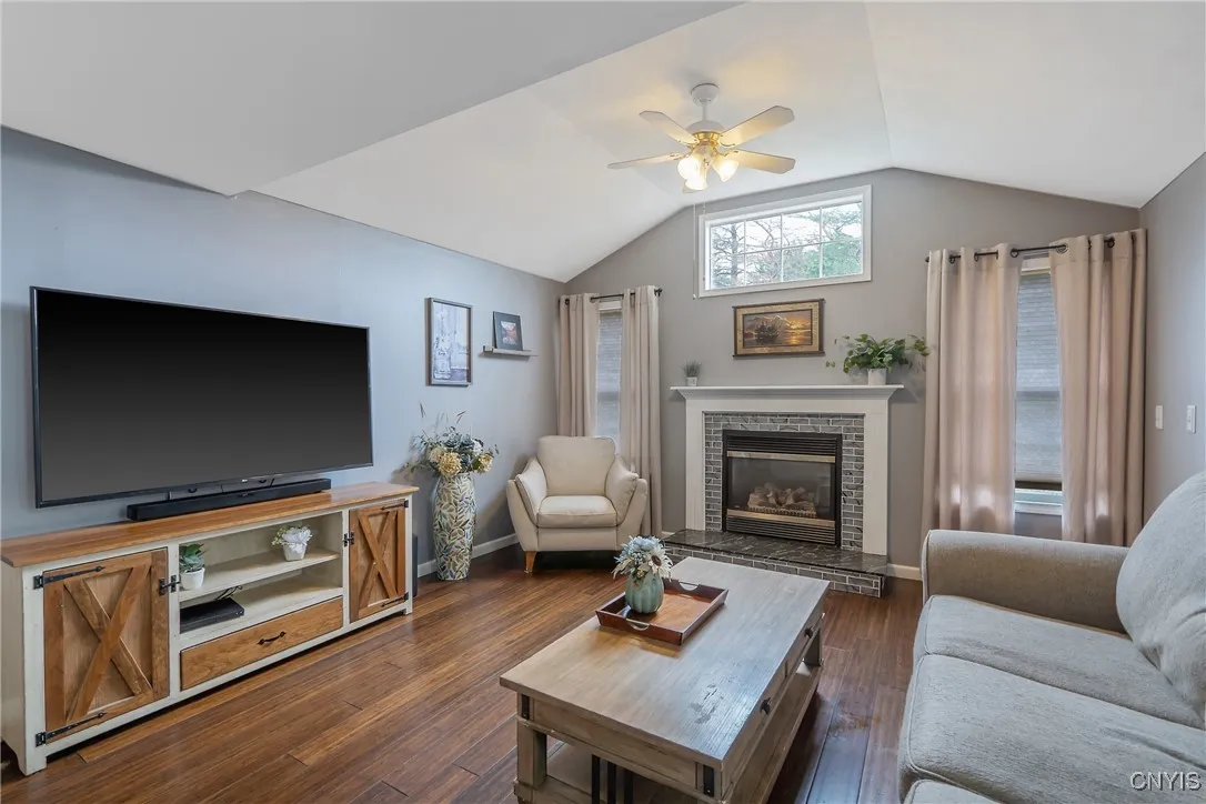 8732 Honeycomb, Cicero, New York 13039, Cicero, New York 13039, 3 Bedrooms Bedrooms, 9 Rooms Rooms,2 BathroomsBathrooms,Residential,Closed,8732 Honeycomb, Cicero, New York 13039,0,S1628374