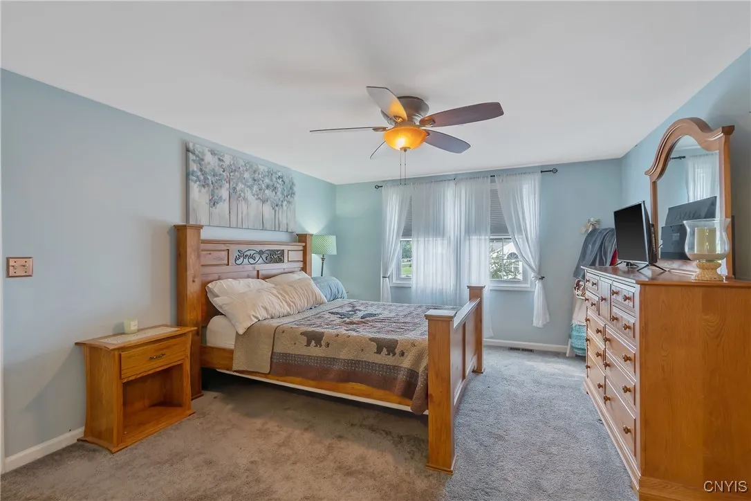 8732 Honeycomb, Cicero, New York 13039, Cicero, New York 13039, 3 Bedrooms Bedrooms, 9 Rooms Rooms,2 BathroomsBathrooms,Residential,Closed,8732 Honeycomb, Cicero, New York 13039,0,S1628374