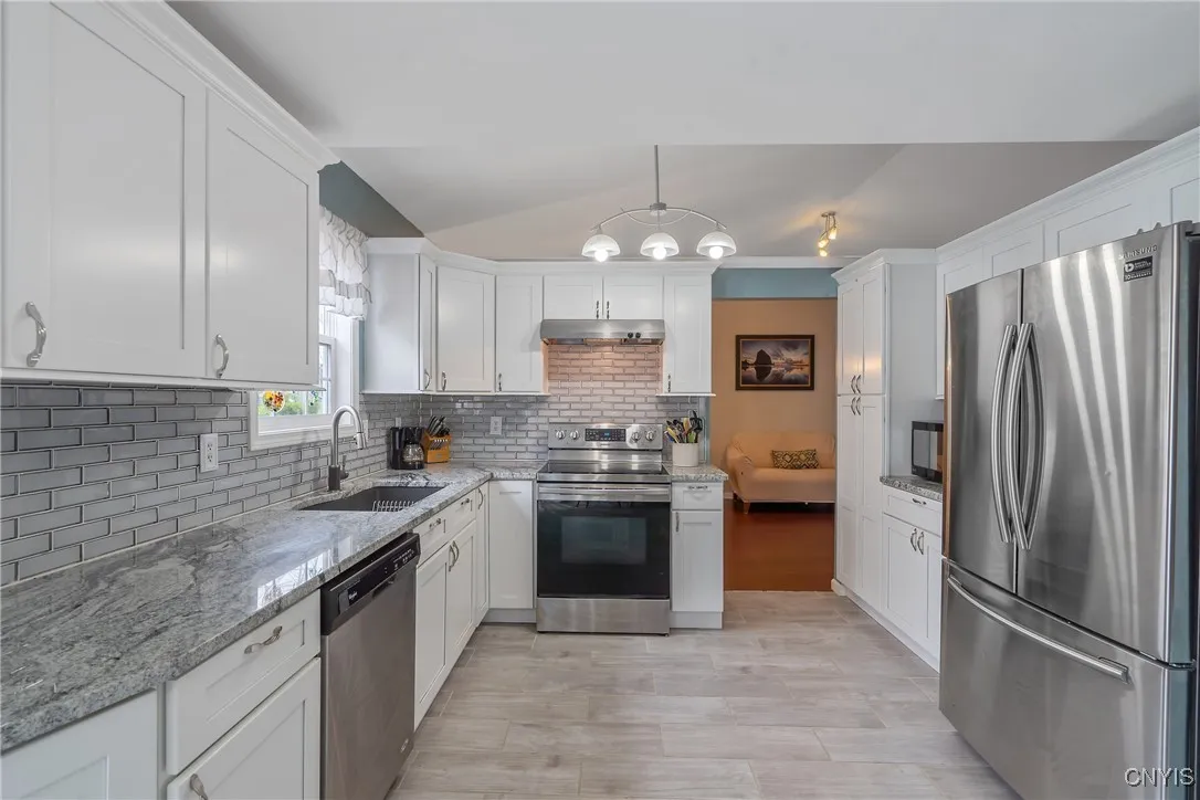 8732 Honeycomb, Cicero, New York 13039, Cicero, New York 13039, 3 Bedrooms Bedrooms, 9 Rooms Rooms,2 BathroomsBathrooms,Residential,Closed,8732 Honeycomb, Cicero, New York 13039,0,S1628374