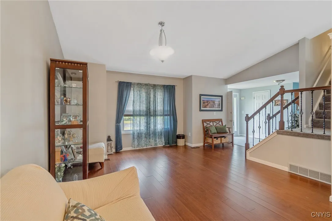 8732 Honeycomb, Cicero, New York 13039, Cicero, New York 13039, 3 Bedrooms Bedrooms, 9 Rooms Rooms,2 BathroomsBathrooms,Residential,Closed,8732 Honeycomb, Cicero, New York 13039,0,S1628374