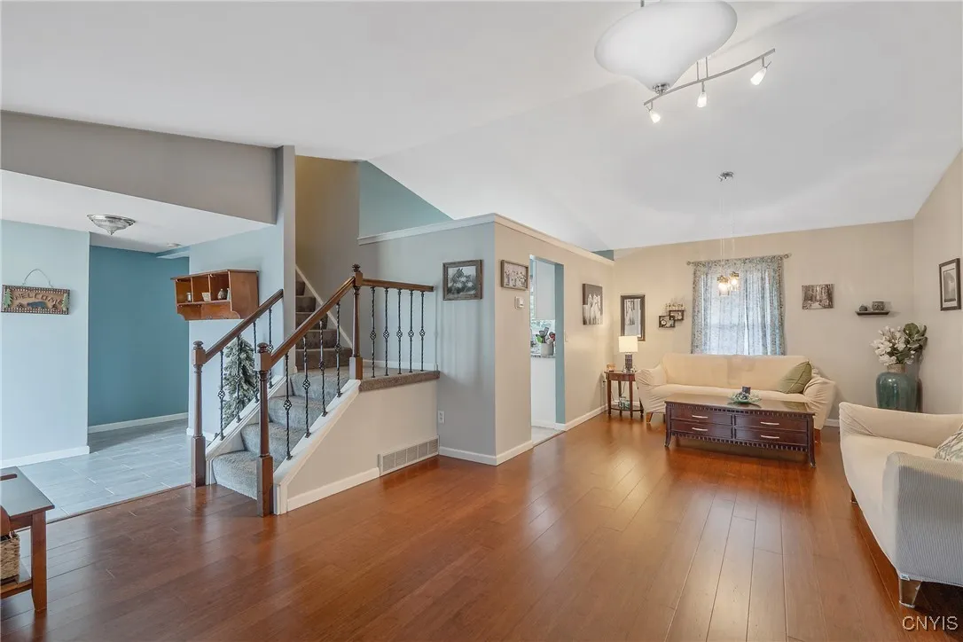 8732 Honeycomb, Cicero, New York 13039, Cicero, New York 13039, 3 Bedrooms Bedrooms, 9 Rooms Rooms,2 BathroomsBathrooms,Residential,Closed,8732 Honeycomb, Cicero, New York 13039,0,S1628374