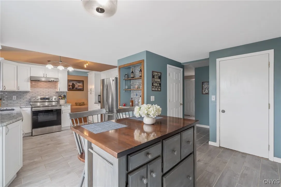 8732 Honeycomb, Cicero, New York 13039, Cicero, New York 13039, 3 Bedrooms Bedrooms, 9 Rooms Rooms,2 BathroomsBathrooms,Residential,Closed,8732 Honeycomb, Cicero, New York 13039,0,S1628374
