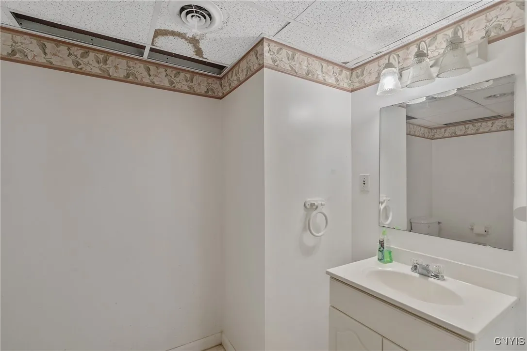 8732 Honeycomb, Cicero, New York 13039, Cicero, New York 13039, 3 Bedrooms Bedrooms, 9 Rooms Rooms,2 BathroomsBathrooms,Residential,Closed,8732 Honeycomb, Cicero, New York 13039,0,S1628374