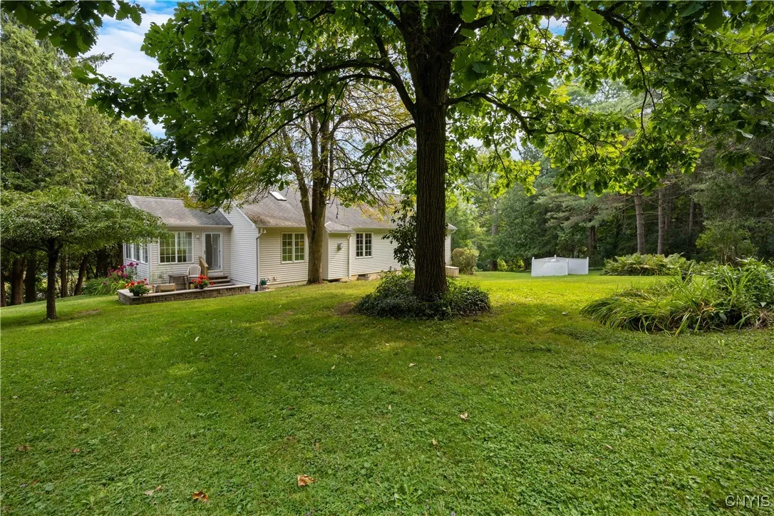 8536 Indian Hill Road, Pompey, New York 13104, Pompey, New York 13104, 4 Bedrooms Bedrooms, 9 Rooms Rooms,3 BathroomsBathrooms,Residential,Closed,8536 Indian Hill Road, Pompey, New York 13104,0,S1628552