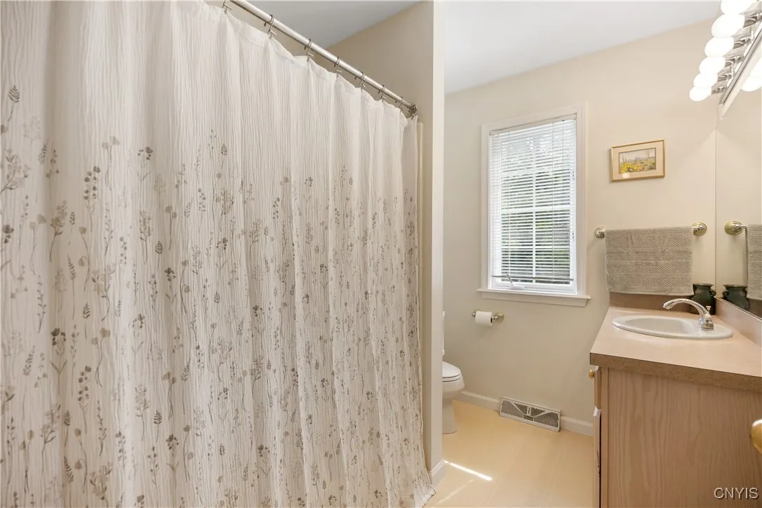 8536 Indian Hill Road, Pompey, New York 13104, Pompey, New York 13104, 4 Bedrooms Bedrooms, 9 Rooms Rooms,3 BathroomsBathrooms,Residential,Closed,8536 Indian Hill Road, Pompey, New York 13104,0,S1628552