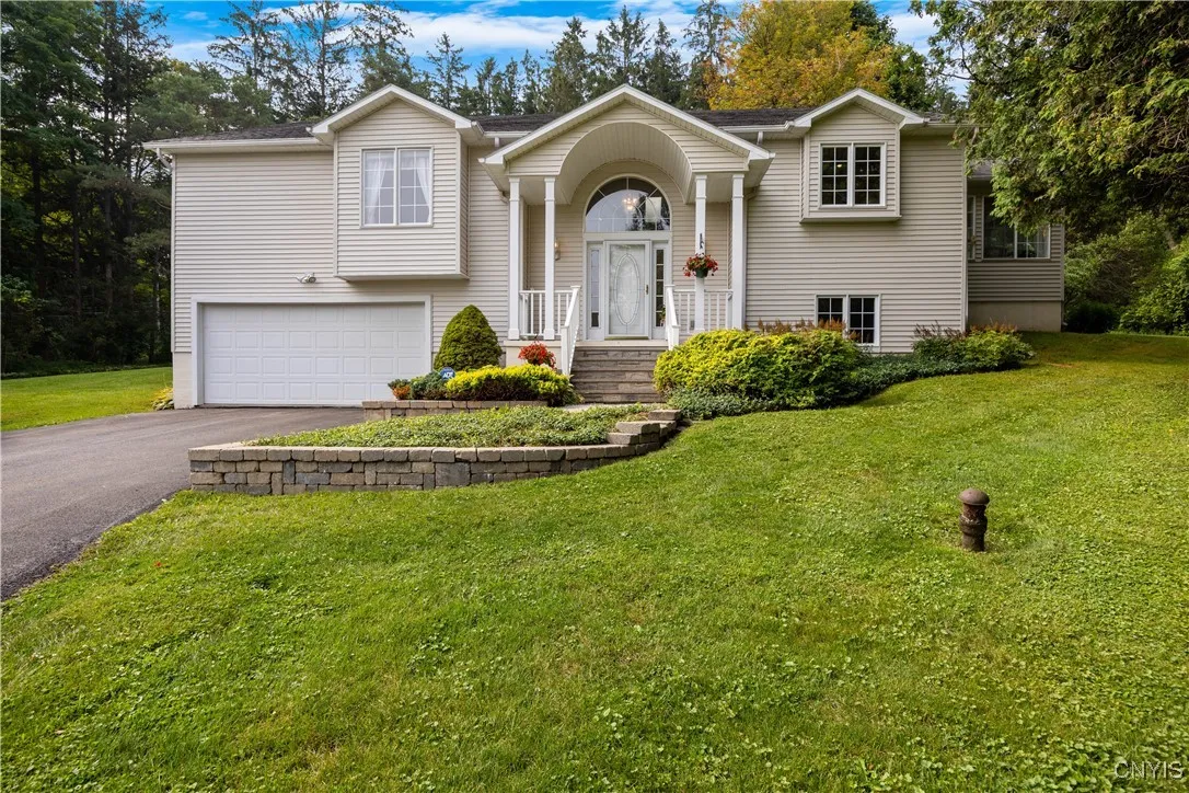 8536 Indian Hill Road, Pompey, New York 13104, Pompey, New York 13104, 4 Bedrooms Bedrooms, 9 Rooms Rooms,3 BathroomsBathrooms,Residential,Closed,8536 Indian Hill Road, Pompey, New York 13104,0,S1628552