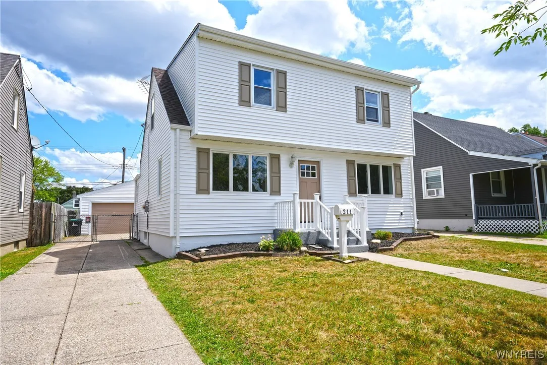 211 Claremont Avenue, Tonawanda, New York 14223, Tonawanda, New York 14223, 3 Bedrooms Bedrooms, 7 Rooms Rooms,1 BathroomBathrooms,Residential,For Sale,211 Claremont Avenue, Tonawanda, New York 14223,0,B1629200