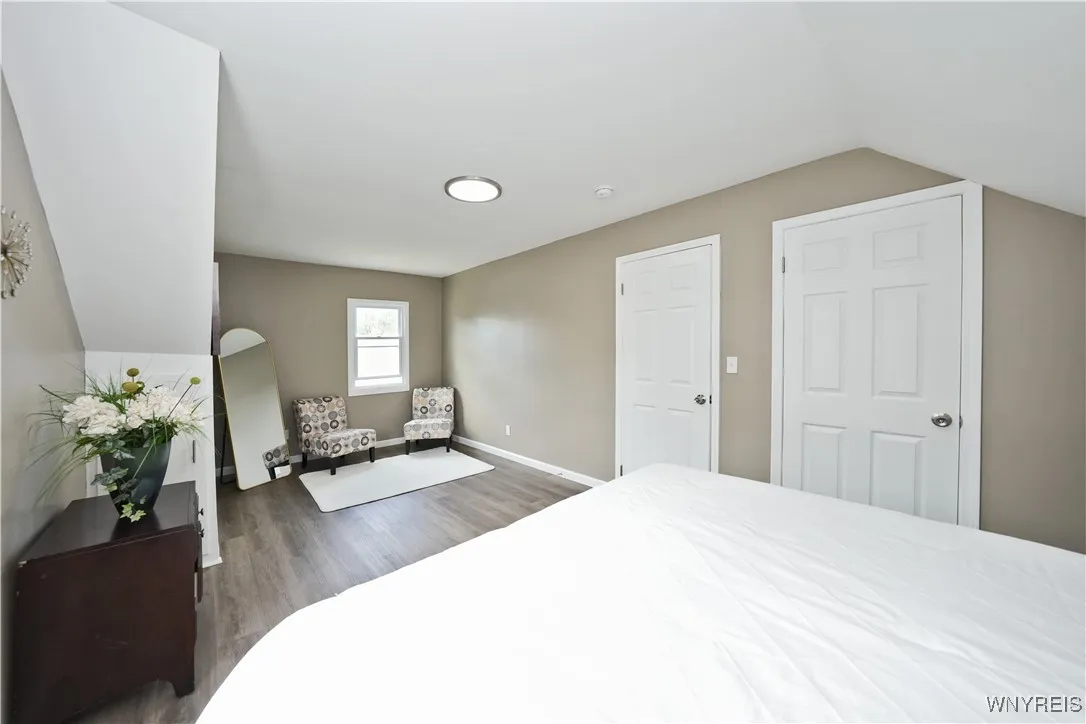 211 Claremont Avenue, Tonawanda, New York 14223, Tonawanda, New York 14223, 3 Bedrooms Bedrooms, 7 Rooms Rooms,1 BathroomBathrooms,Residential,For Sale,211 Claremont Avenue, Tonawanda, New York 14223,0,B1629200