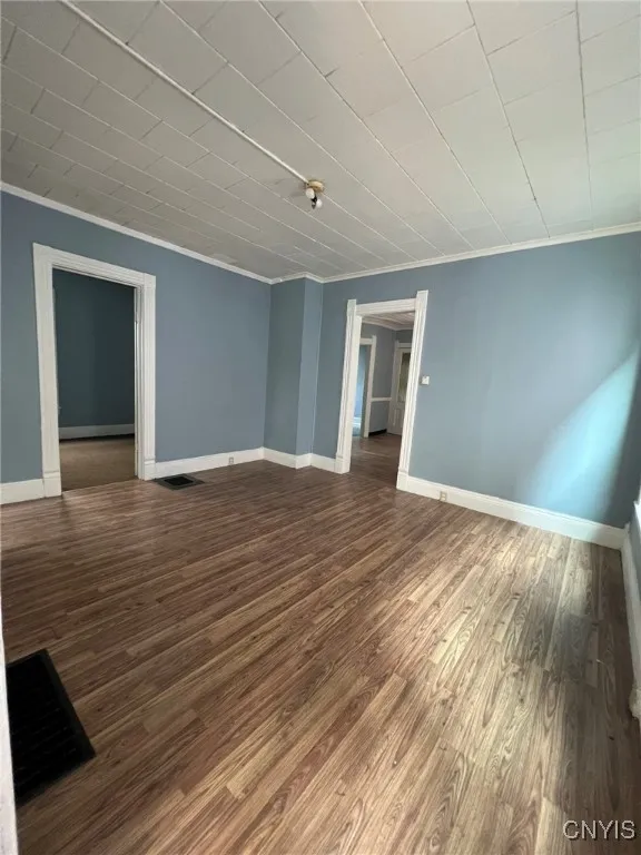 344 Bryant Avenue 46, Syracuse, New York 13204, Syracuse, New York 13204, 6 Bedrooms Bedrooms, ,2 BathroomsBathrooms,Residential,Closed,344 Bryant Avenue 46, Syracuse, New York 13204,0,S1629180