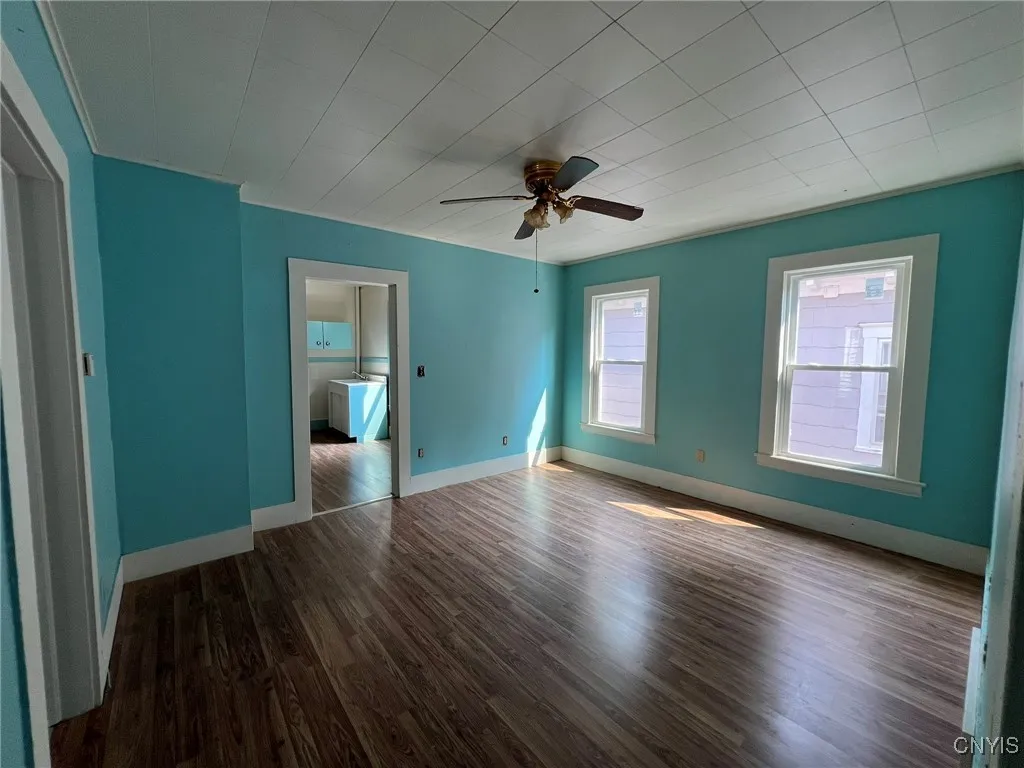 344 Bryant Avenue 46, Syracuse, New York 13204, Syracuse, New York 13204, 6 Bedrooms Bedrooms, ,2 BathroomsBathrooms,Residential,Closed,344 Bryant Avenue 46, Syracuse, New York 13204,0,S1629180