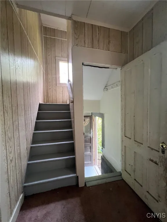 344 Bryant Avenue 46, Syracuse, New York 13204, Syracuse, New York 13204, 6 Bedrooms Bedrooms, ,2 BathroomsBathrooms,Residential,Closed,344 Bryant Avenue 46, Syracuse, New York 13204,0,S1629180