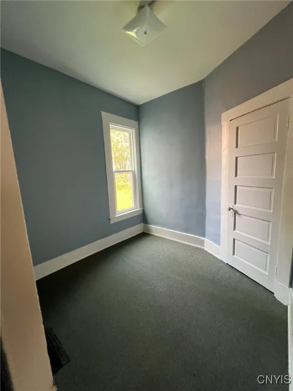 344 Bryant Avenue 46, Syracuse, New York 13204, Syracuse, New York 13204, 6 Bedrooms Bedrooms, ,2 BathroomsBathrooms,Residential,Closed,344 Bryant Avenue 46, Syracuse, New York 13204,0,S1629180