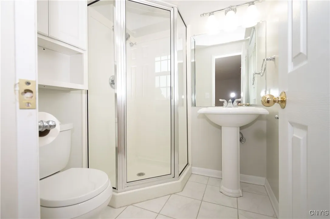 200 Emann Drive, Camillus, New York 13031, Camillus, New York 13031, 4 Bedrooms Bedrooms, 6 Rooms Rooms,2 BathroomsBathrooms,Residential,Closed,200 Emann Drive, Camillus, New York 13031,0,S1629066