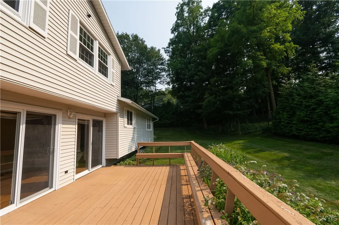 200 Emann Drive, Camillus, New York 13031, Camillus, New York 13031, 4 Bedrooms Bedrooms, 6 Rooms Rooms,2 BathroomsBathrooms,Residential,Closed,200 Emann Drive, Camillus, New York 13031,0,S1629066