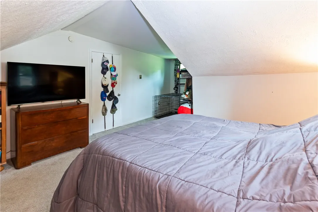 3730 Middle Cheshire Road, Canandaigua Town, New Y, Canandaigua Town, New York 14424, 4 Bedrooms Bedrooms, 8 Rooms Rooms,2 BathroomsBathrooms,Residential,Closed,3730 Middle Cheshire Road, Canandaigua Town, New Y,0,R1628500