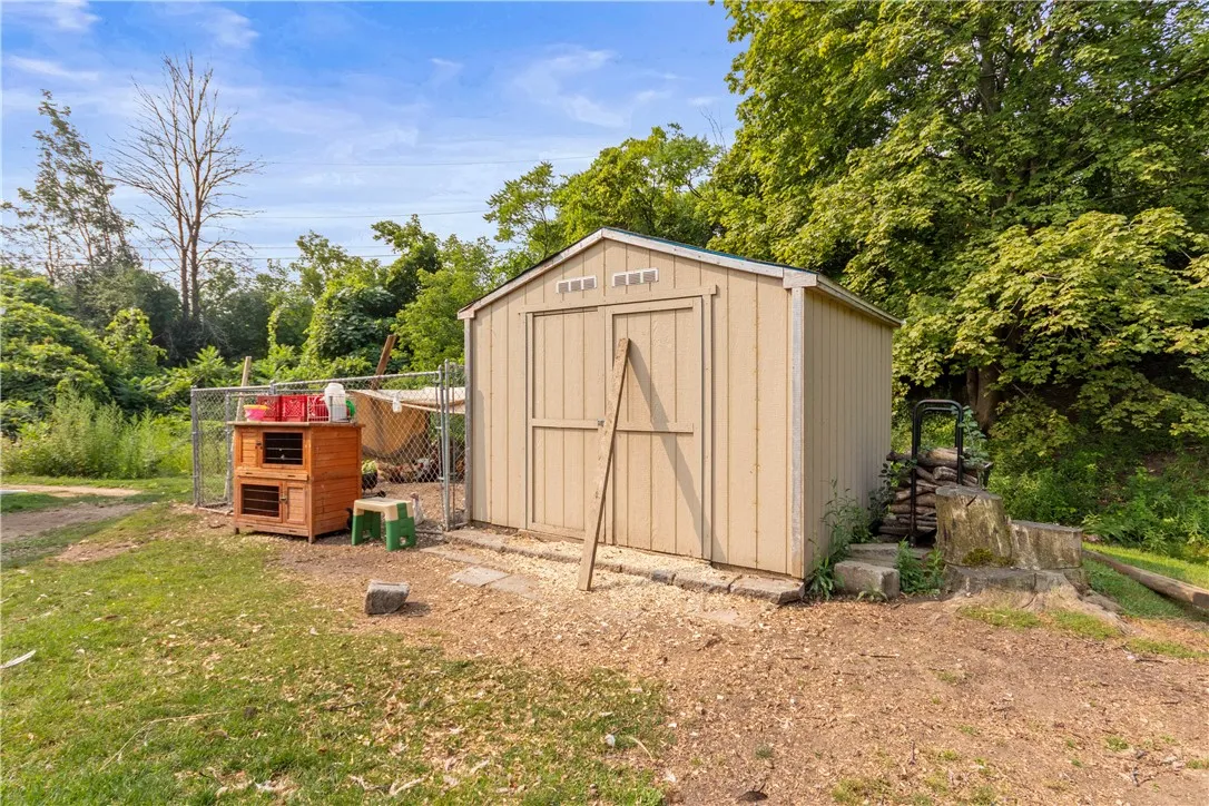 3730 Middle Cheshire Road, Canandaigua Town, New Y, Canandaigua Town, New York 14424, 4 Bedrooms Bedrooms, 8 Rooms Rooms,2 BathroomsBathrooms,Residential,Closed,3730 Middle Cheshire Road, Canandaigua Town, New Y,0,R1628500