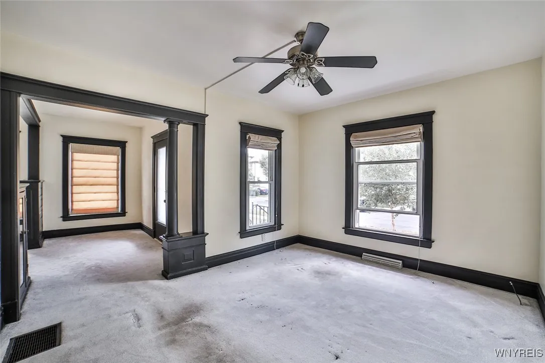 129 Tremaine Avenue, Tonawanda, New York 14217, Tonawanda, New York 14217, 3 Bedrooms Bedrooms, 7 Rooms Rooms,1 BathroomBathrooms,Residential,For Sale,129 Tremaine Avenue, Tonawanda, New York 14217,B1629017