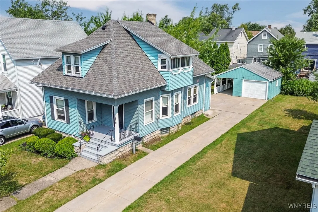129 Tremaine Avenue, Tonawanda, New York 14217, Tonawanda, New York 14217, 3 Bedrooms Bedrooms, 7 Rooms Rooms,1 BathroomBathrooms,Residential,For Sale,129 Tremaine Avenue, Tonawanda, New York 14217,B1629017