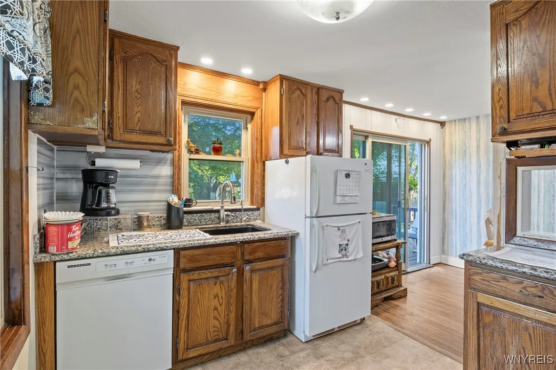 4165 Norway Place, Hamburg, New York 14075, Hamburg, New York 14075, 4 Bedrooms Bedrooms, 9 Rooms Rooms,2 BathroomsBathrooms,Residential,For Sale,4165 Norway Place, Hamburg, New York 14075,0,B1629247