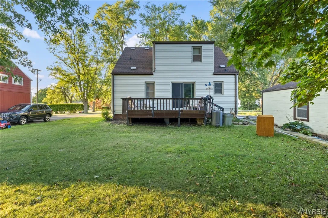 4165 Norway Place, Hamburg, New York 14075, Hamburg, New York 14075, 4 Bedrooms Bedrooms, 9 Rooms Rooms,2 BathroomsBathrooms,Residential,For Sale,4165 Norway Place, Hamburg, New York 14075,0,B1629247