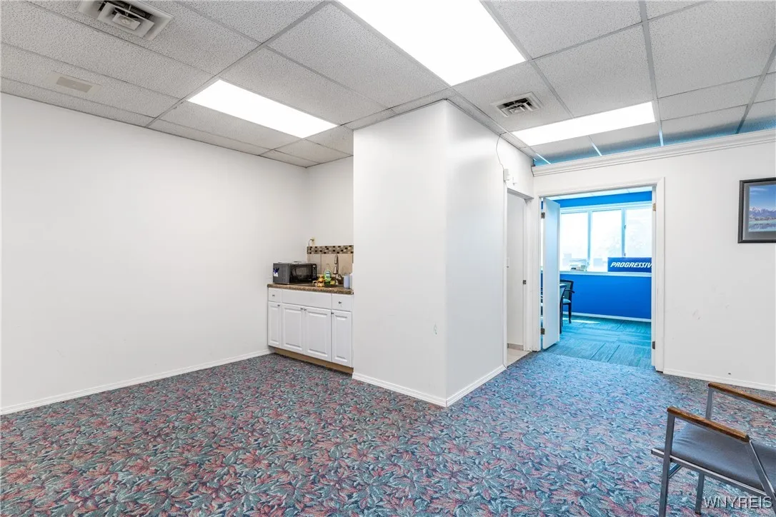 2718 Elmwood Avenue, Tonawanda, New York 14217, Tonawanda, New York 14217, ,Commercial Sale,For Sale,2718 Elmwood Avenue, Tonawanda, New York 14217,B1629170