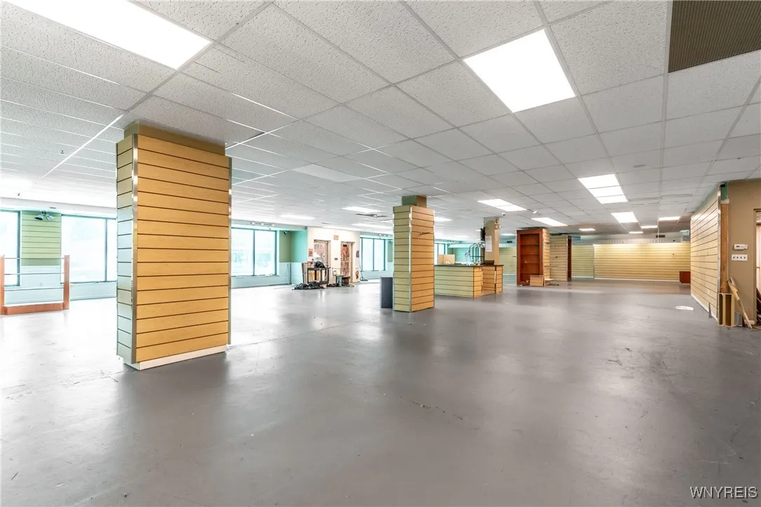 2718 Elmwood Avenue, Tonawanda, New York 14217, Tonawanda, New York 14217, ,Commercial Sale,For Sale,2718 Elmwood Avenue, Tonawanda, New York 14217,B1629170