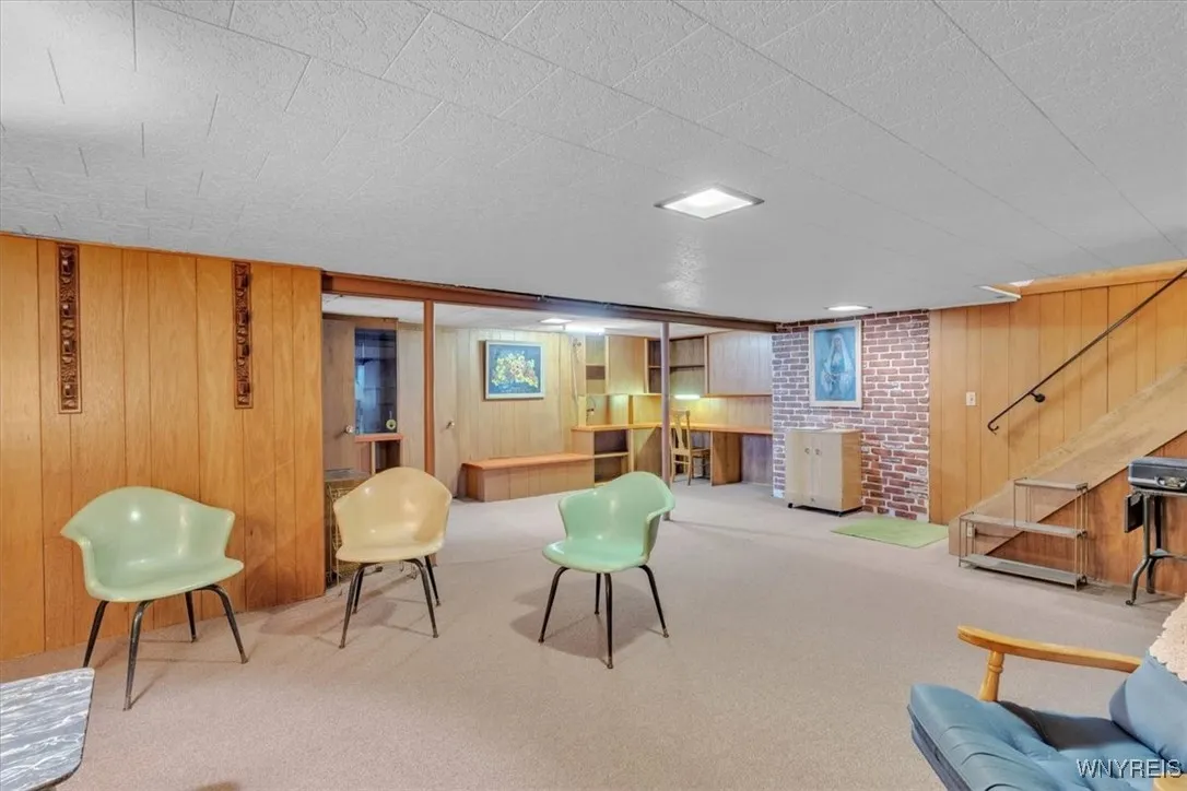 106 Nash Street, West Seneca, New York 14206, West Seneca, New York 14206, 4 Bedrooms Bedrooms, 5 Rooms Rooms,2 BathroomsBathrooms,Residential,For Sale,106 Nash Street, West Seneca, New York 14206,B1629144