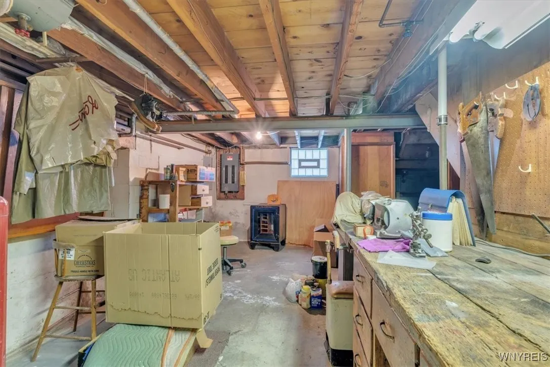 106 Nash Street, West Seneca, New York 14206, West Seneca, New York 14206, 4 Bedrooms Bedrooms, 5 Rooms Rooms,2 BathroomsBathrooms,Residential,For Sale,106 Nash Street, West Seneca, New York 14206,B1629144
