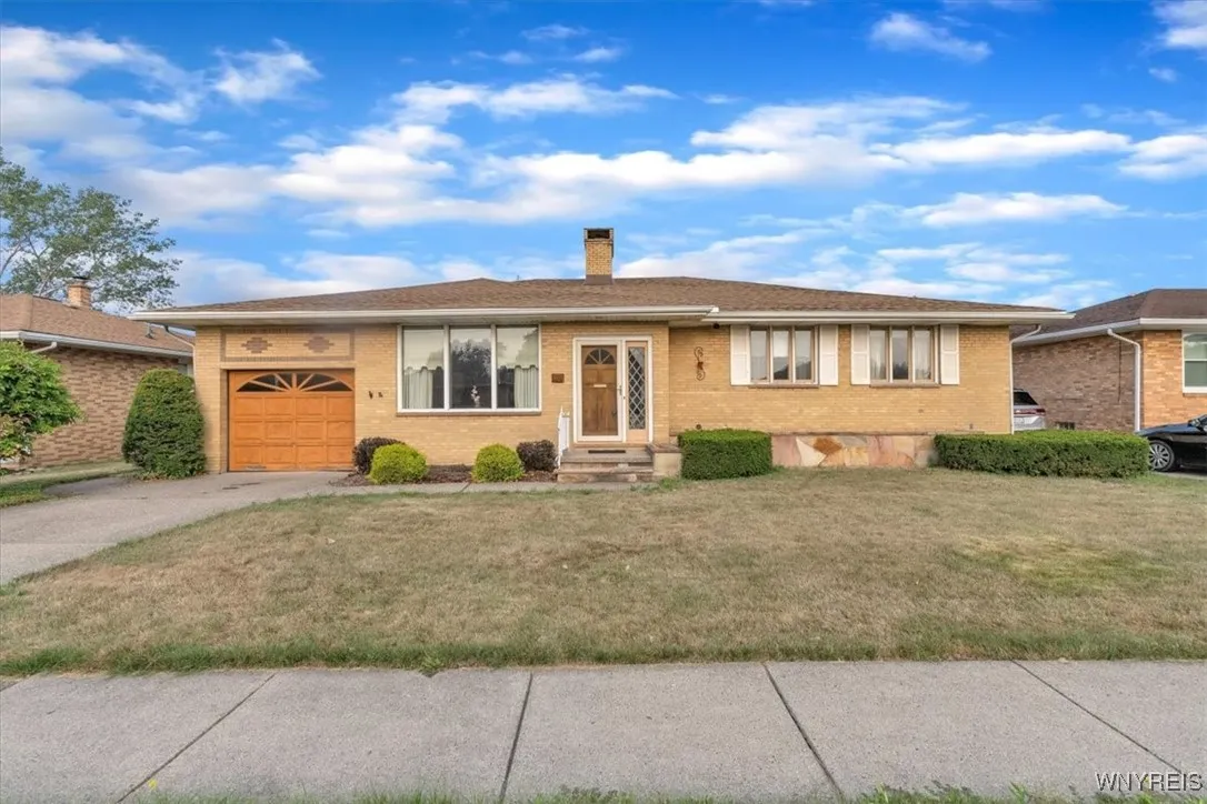 106 Nash Street, West Seneca, New York 14206, West Seneca, New York 14206, 4 Bedrooms Bedrooms, 5 Rooms Rooms,2 BathroomsBathrooms,Residential,For Sale,106 Nash Street, West Seneca, New York 14206,B1629144