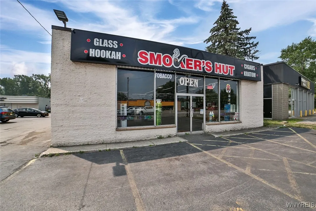 3001 Ridge Road, West Seneca, New York 14224, West Seneca, New York 14224, ,Commercial Sale,For Sale,3001 Ridge Road, West Seneca, New York 14224,B1629172