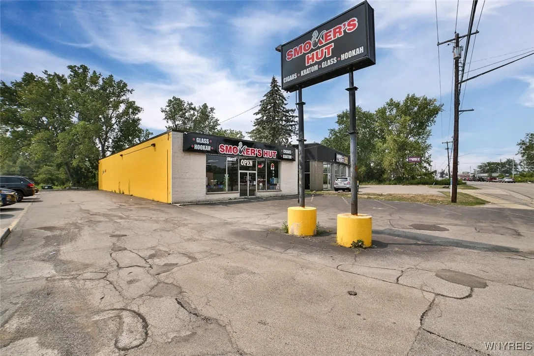 3001 Ridge Road, West Seneca, New York 14224, West Seneca, New York 14224, ,Commercial Sale,For Sale,3001 Ridge Road, West Seneca, New York 14224,B1629172
